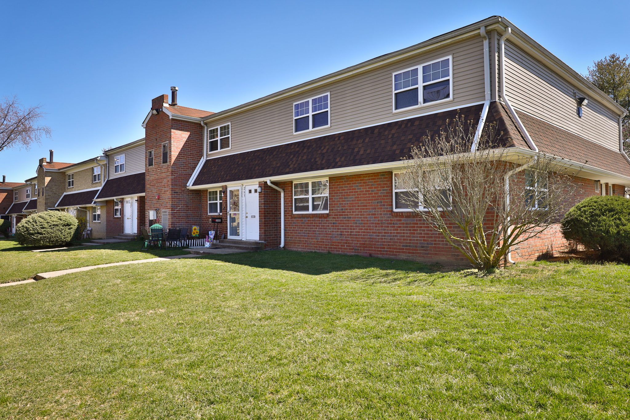 Photos Lakeview Terrace Apartments