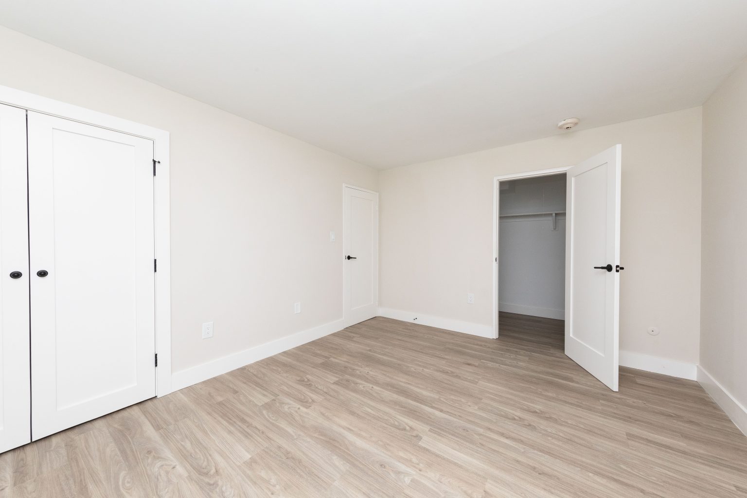 Photos Lakeview Terrace Apartments